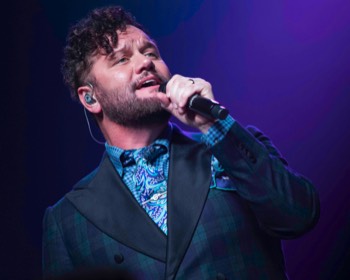  David Phelps (The Gaither Vocal Band) 