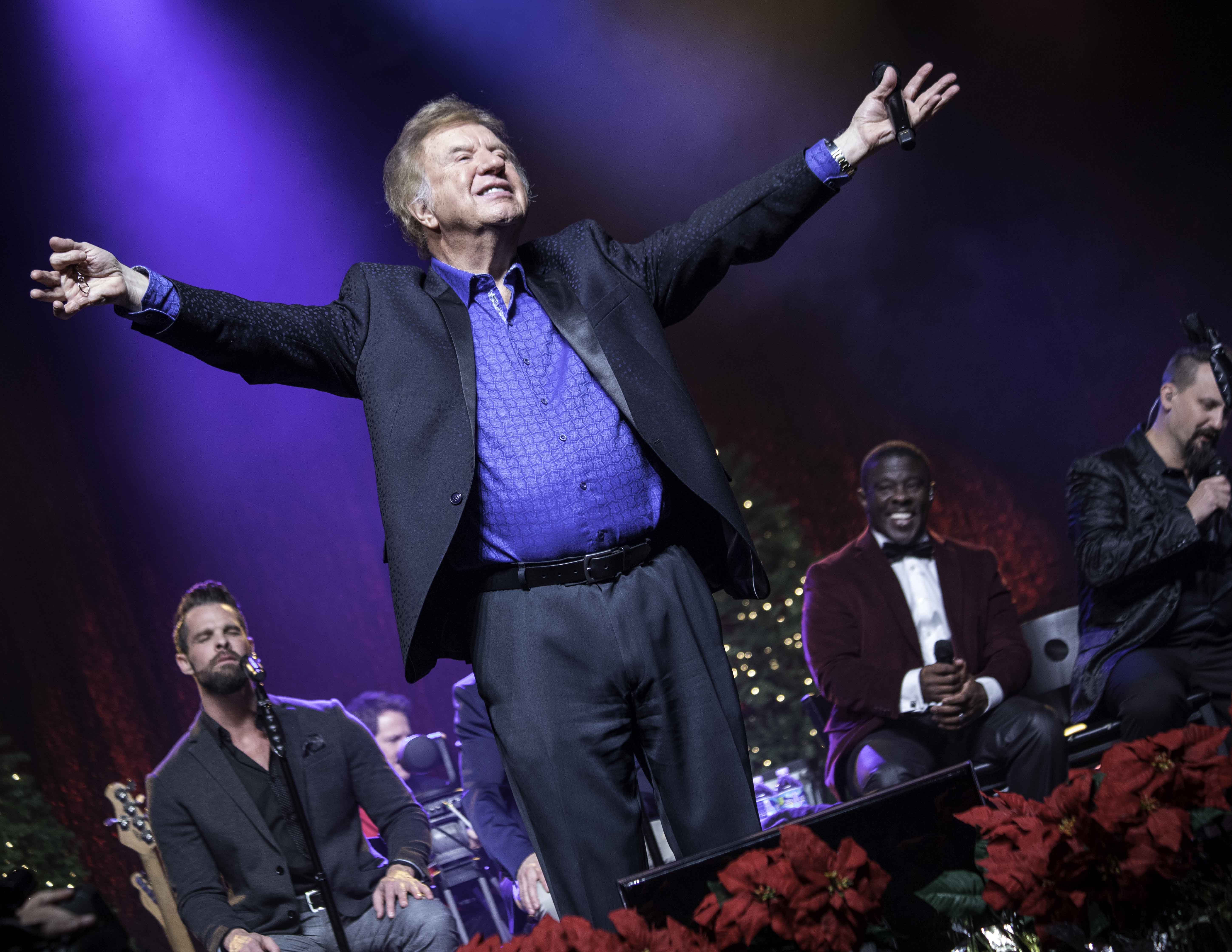  Bill Gaither 