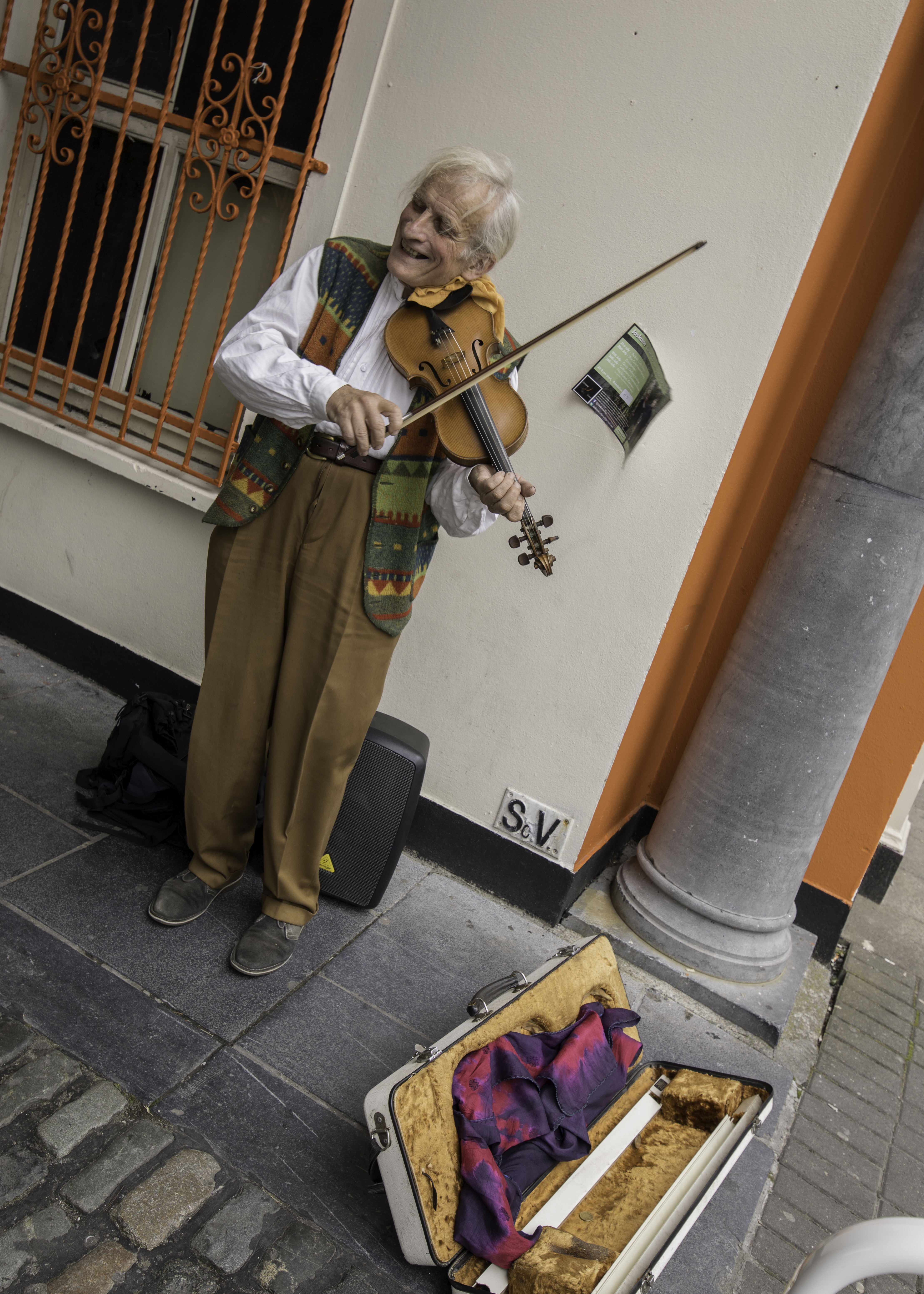  Busker - Ennis, Ireland 