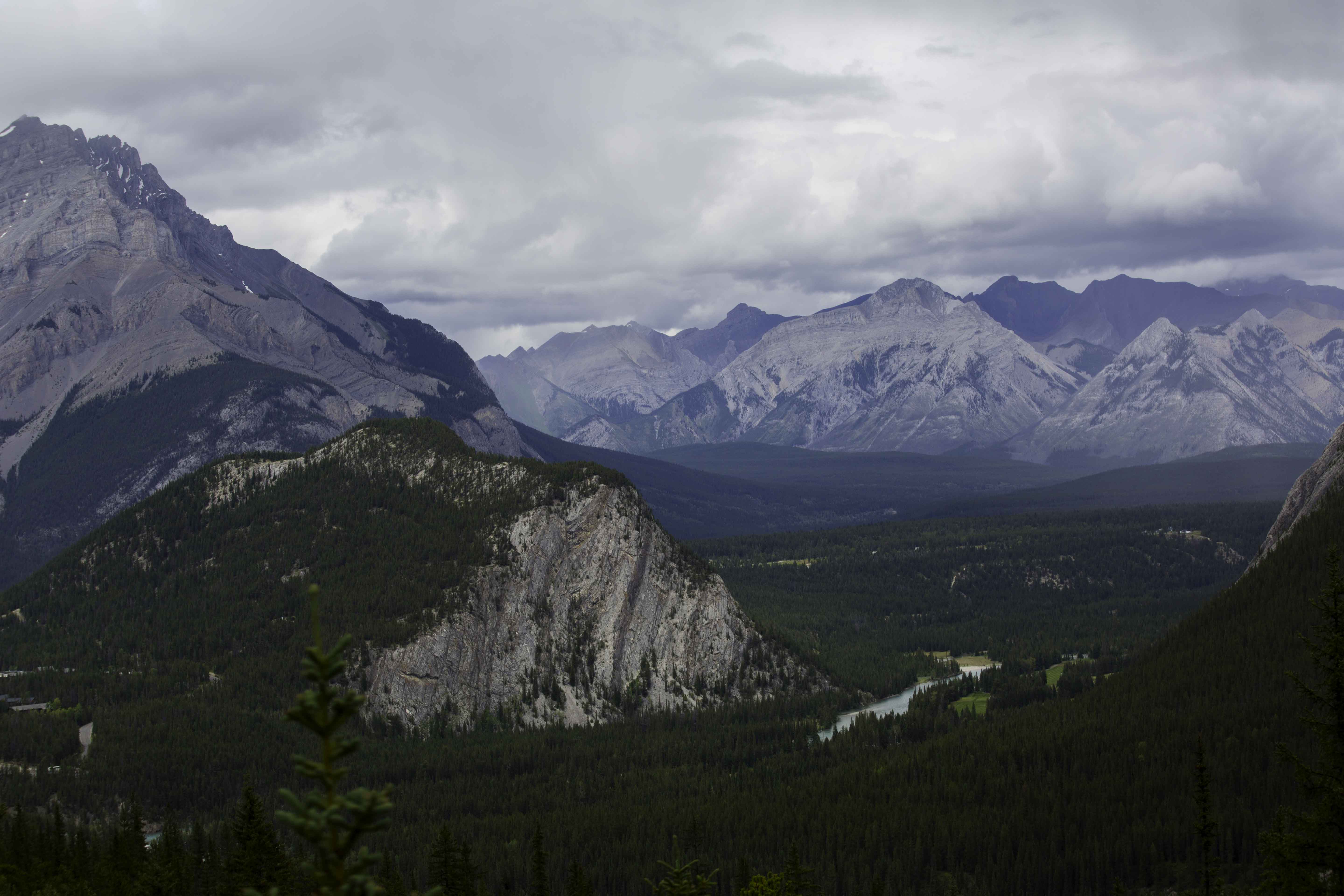  Banff Springs - Banff National Park - Alberta, Canada 